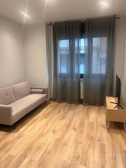 Coqueto Apartamento Cerca Del Casco Viejo Con Garaje Gratis Bilbao 0*,  Spanyolország